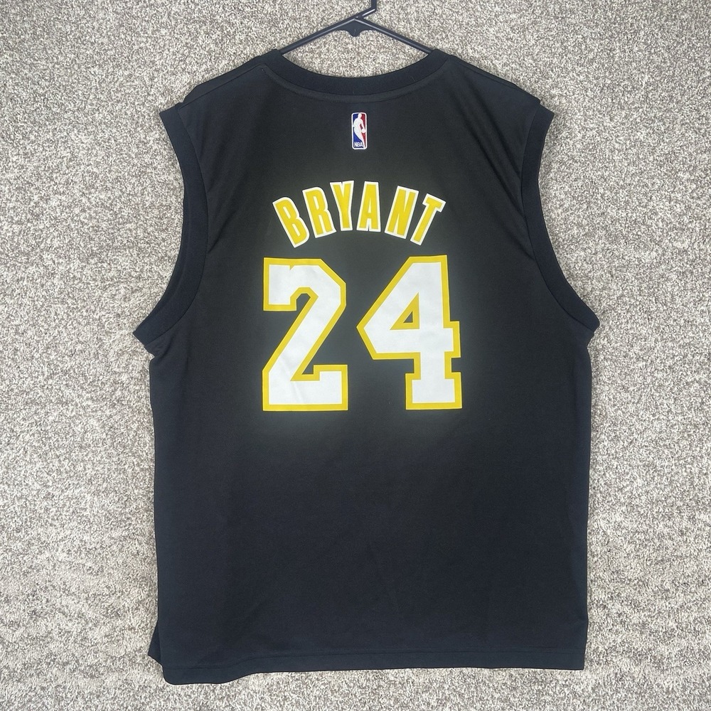 Kobe Bryant Adidas Jersey Mans Large Los Angeles Lakers 24 Mamba 7818A NBA - Picture 2 of 7